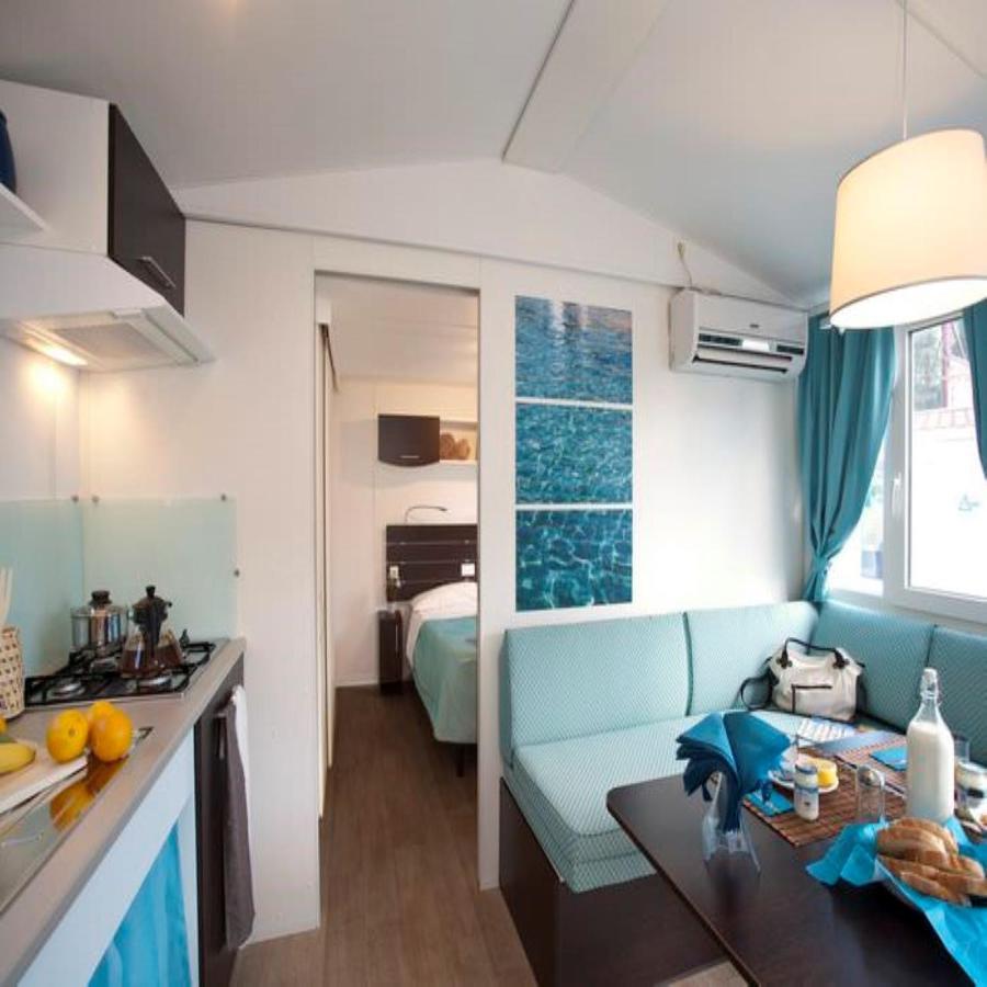 Pet Family Camping Cortina Hotel Senigallia Buitenkant foto